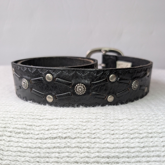 Fossil Black Leather Western Belt with Silver Studded Accents Small - Picture 3 of 7